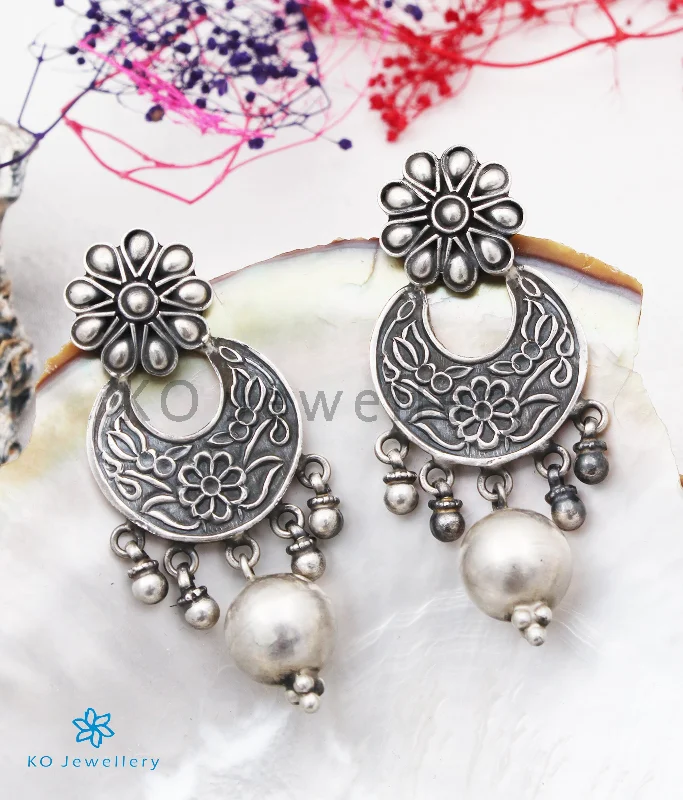 Ladies earrings with midnight obsidian -The Vibhav Silver Earrings(Oxidised)