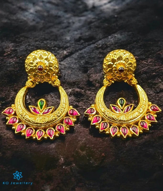 Ladies earrings for active wear -The Param Silver Chand Bali Earrings