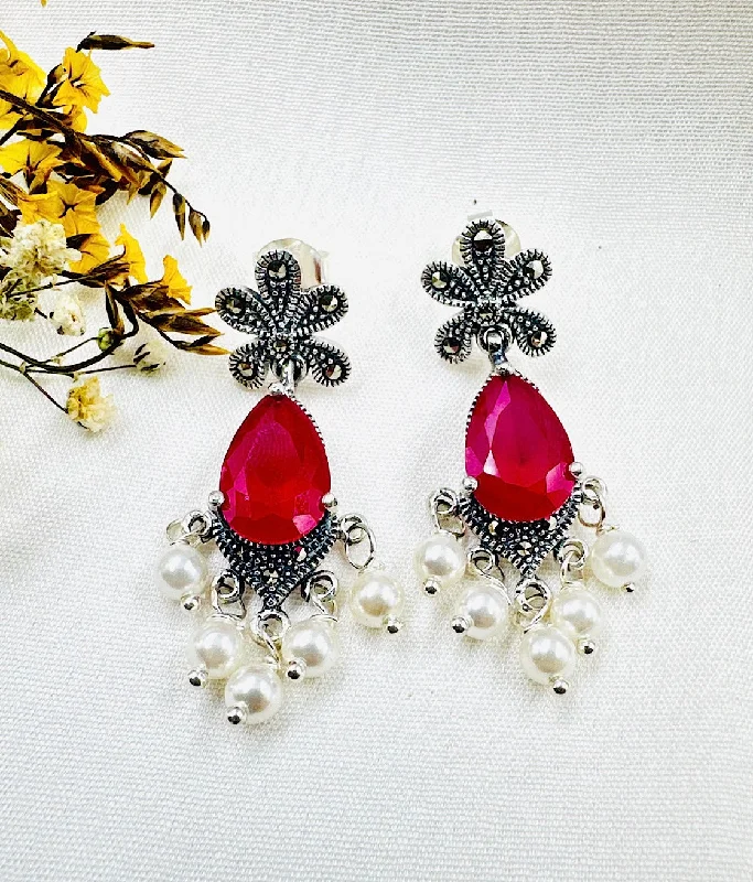 Ladies earrings for trendsetters -The Silver Marcasite Earrings (Red)