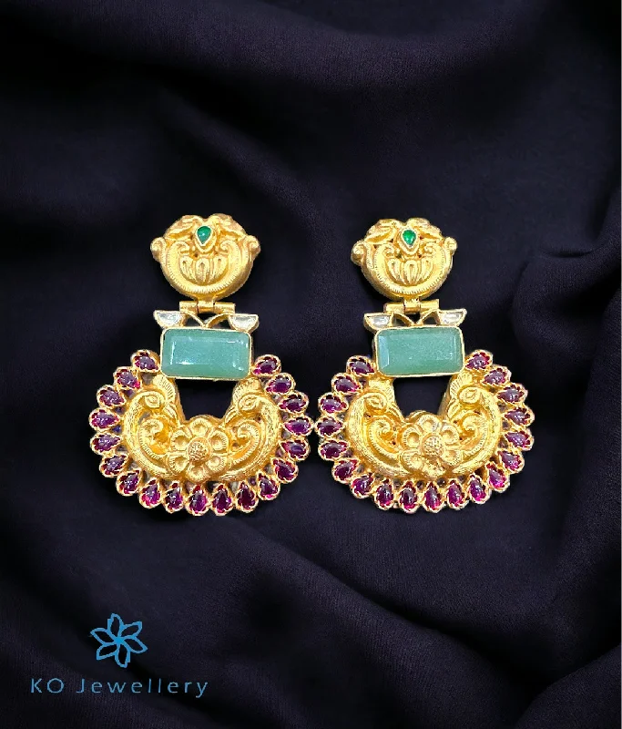 Ladies earrings light drops -The Silver Peacock Kundan Earrings