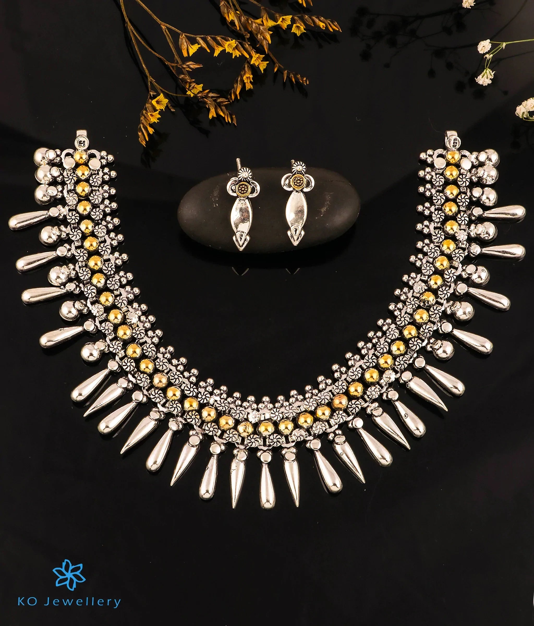 Ladies earrings for engineers -The Ritu Silver Antique Necklace & Earrings (2 tone)