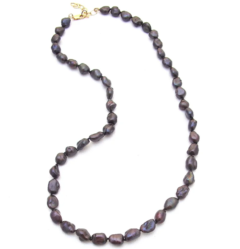 ladies-ethnic-silver-necklaces-Keshi Pearl Necklace