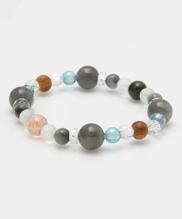 ladies-luxury-rose-gold-bracelets-AMETSUCHI - Labradorite Bracelet