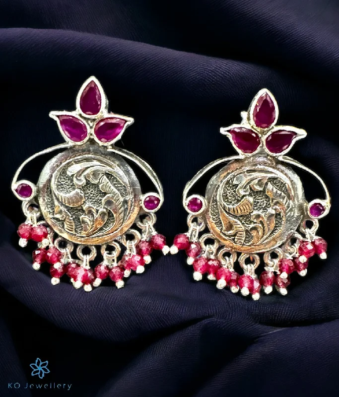 Ladies earrings quirky flair -The Sajani Silver Gemstone Earrings