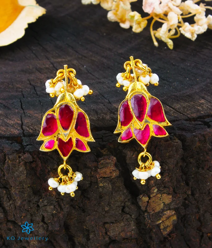 Ladies earrings designer pieces -The Silver kundan Earrings