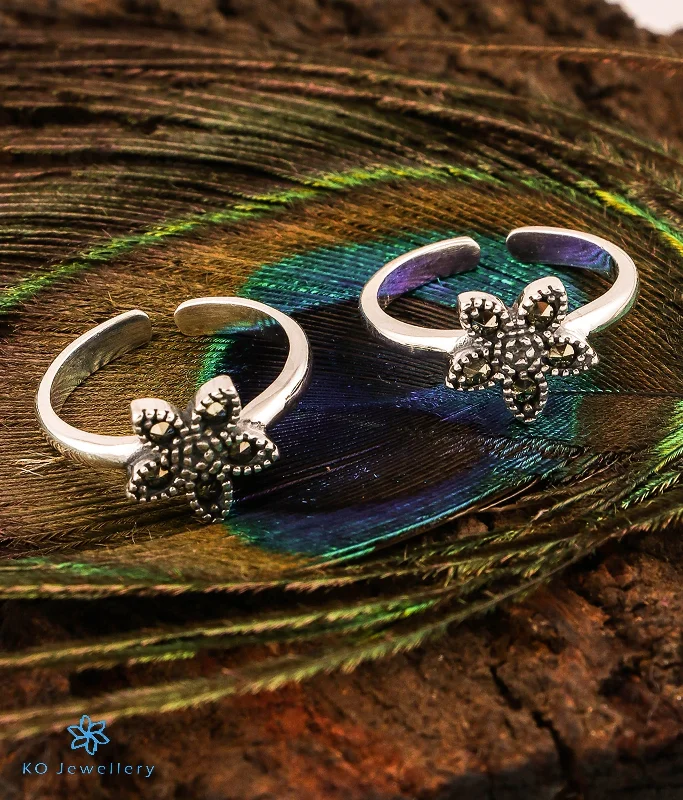 Ladies rings with moss topaz -The Floriason Silver Marcasite Toe-Rings