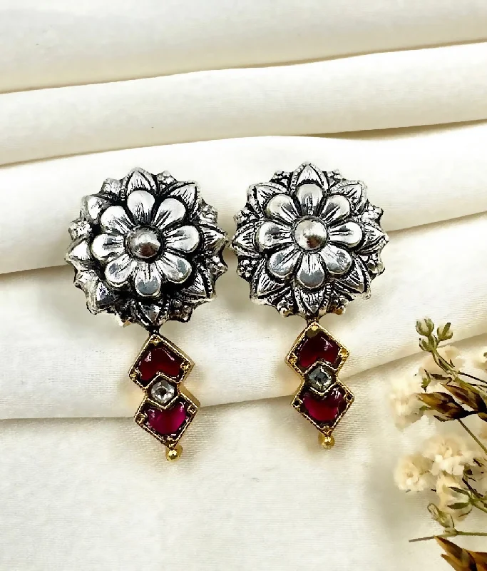 Ladies earrings chic drops -The Floral Silver Kundan Earrings (Red)(2 tone)