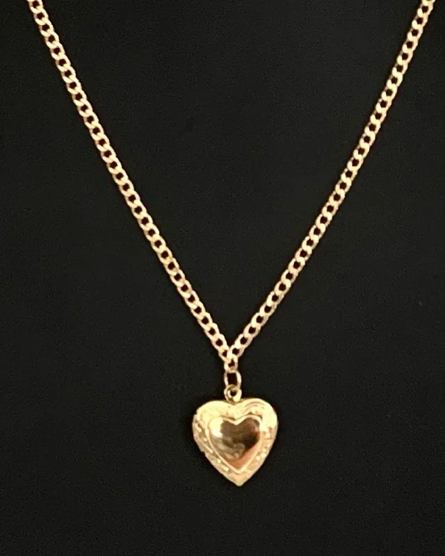 ladies-gold-pendant-necklaces-Gold Women Pendant Necklace with Gold Heart Pendant