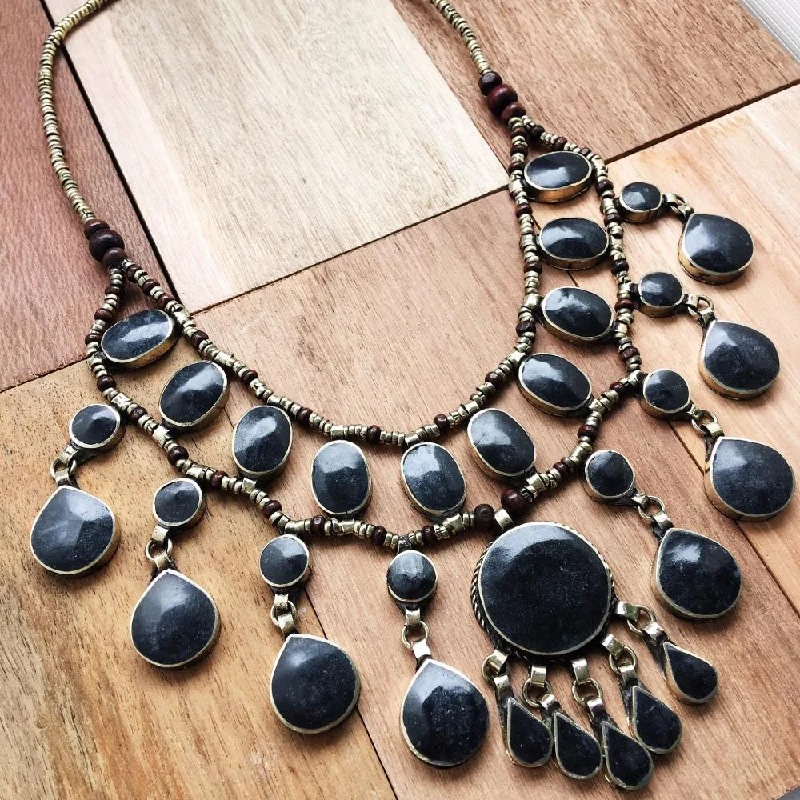 ladies-gift-silver-necklaces-Tribal black stone boho necklace